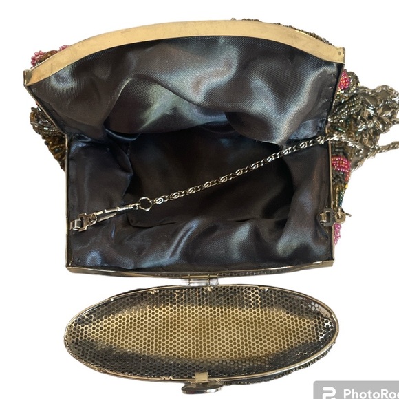 Hand Beaded Clutch w/Crossbody Chain - Picture 3 of 3